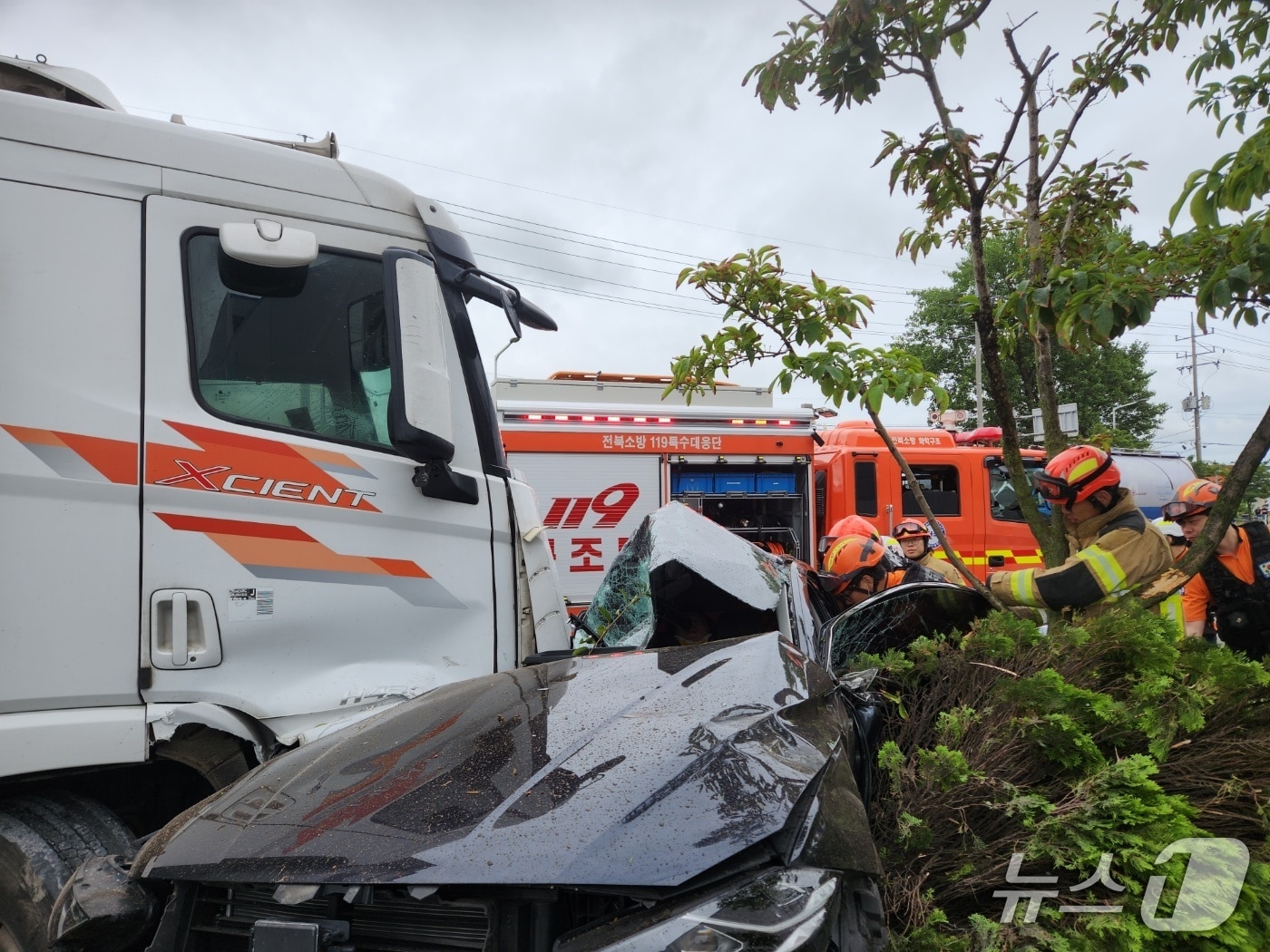 군산 소룡동 사고 현장.(전북소방본부 제공. 재판매 및 DB금지)