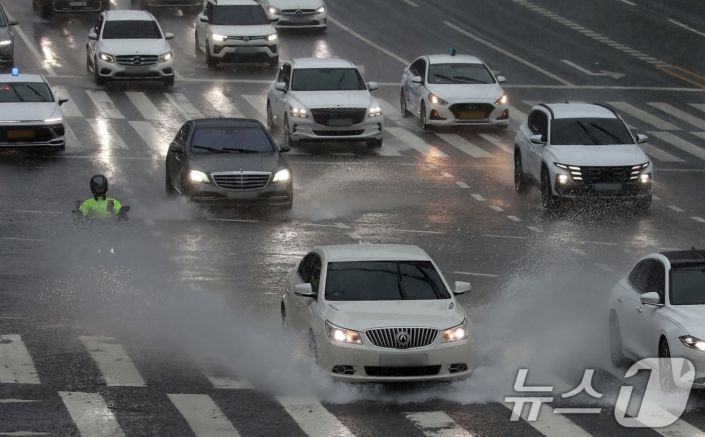 비 내리는 도로.(뉴스1 Db)