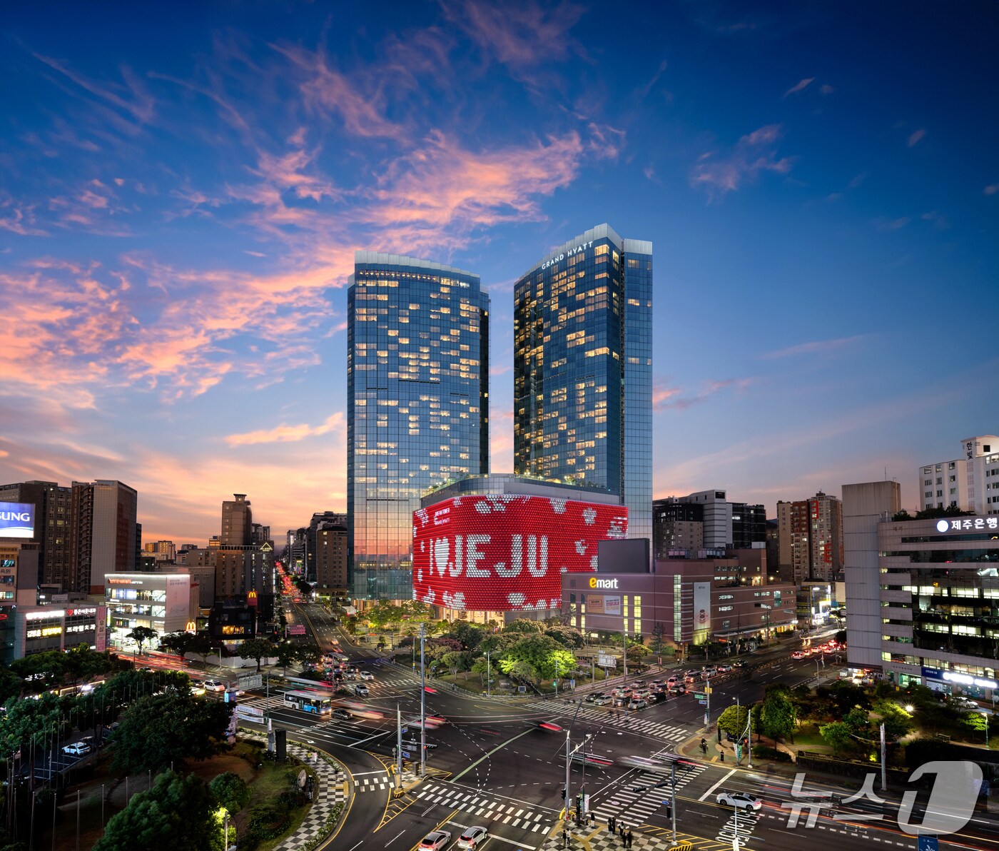 제주 드림타워 복합리조트 전경.(롯데관광개발 제공, 재판매 및 DB 금지)