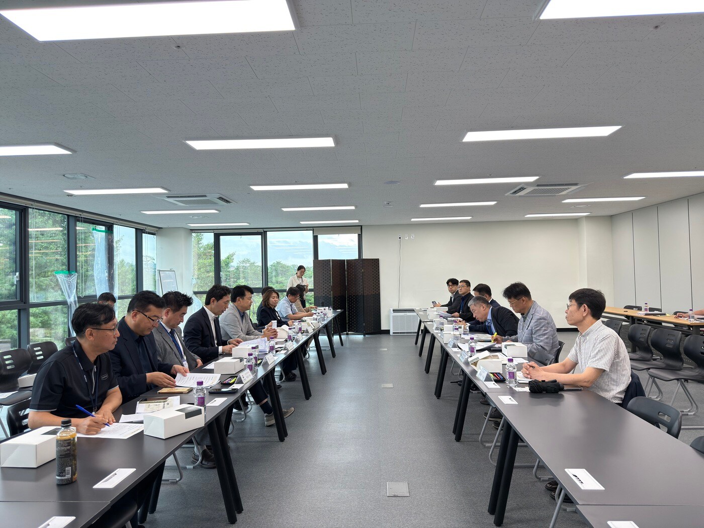 대통령 직속 국정기획위원회 경제2분과가 진행한 사회주택 활성화를 위한 간담회. /국정기획위원회 제공