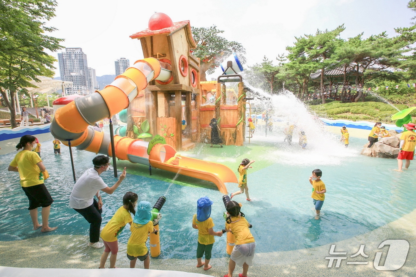 지난해 문원체육공원 임시 물놀이터.(과천시 제공)