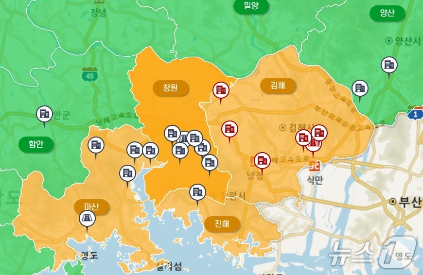 23일 오후 3시를 기해 경남 김해시에 오존주의보가 발령됐다. 사진은 이날 오후 3시 기준 경남지역 오존 경보 발령 현황도(경남도 대기환경정보 누리집 갈무리. 재판매 및 DB금지)
