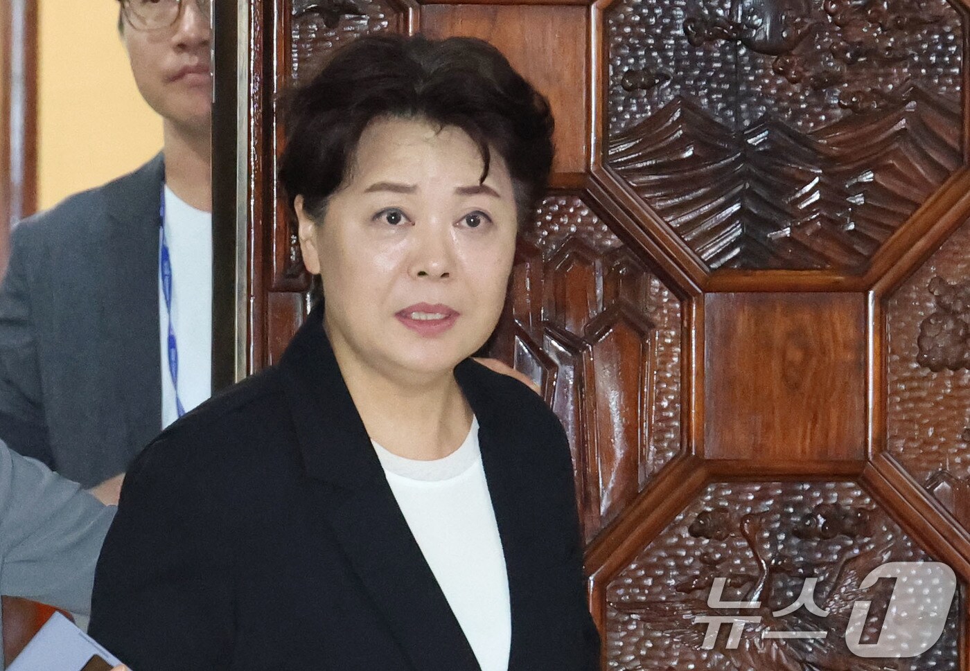 윤희숙 국민의힘 혁신위원장이 2025년 7월 23일 오후 서울 여의도 국회에서 열린 의원총회를 마치고 이동하고 있다. 2025.7.23/뉴스1 ⓒ News1 이광호 기자
