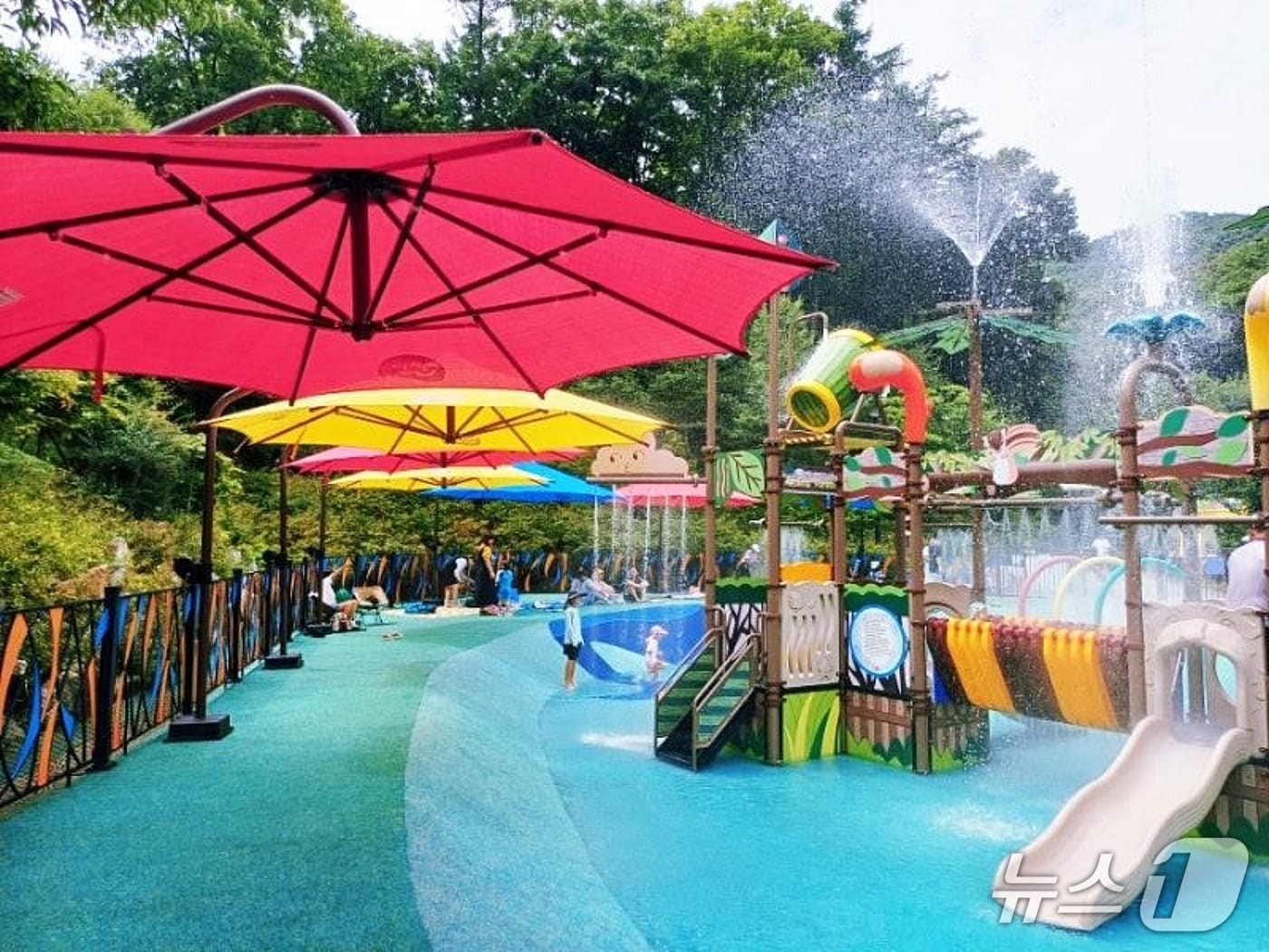 생거진천자연휴양림 어린이 물놀이장.(진천군 제공)/뉴스1