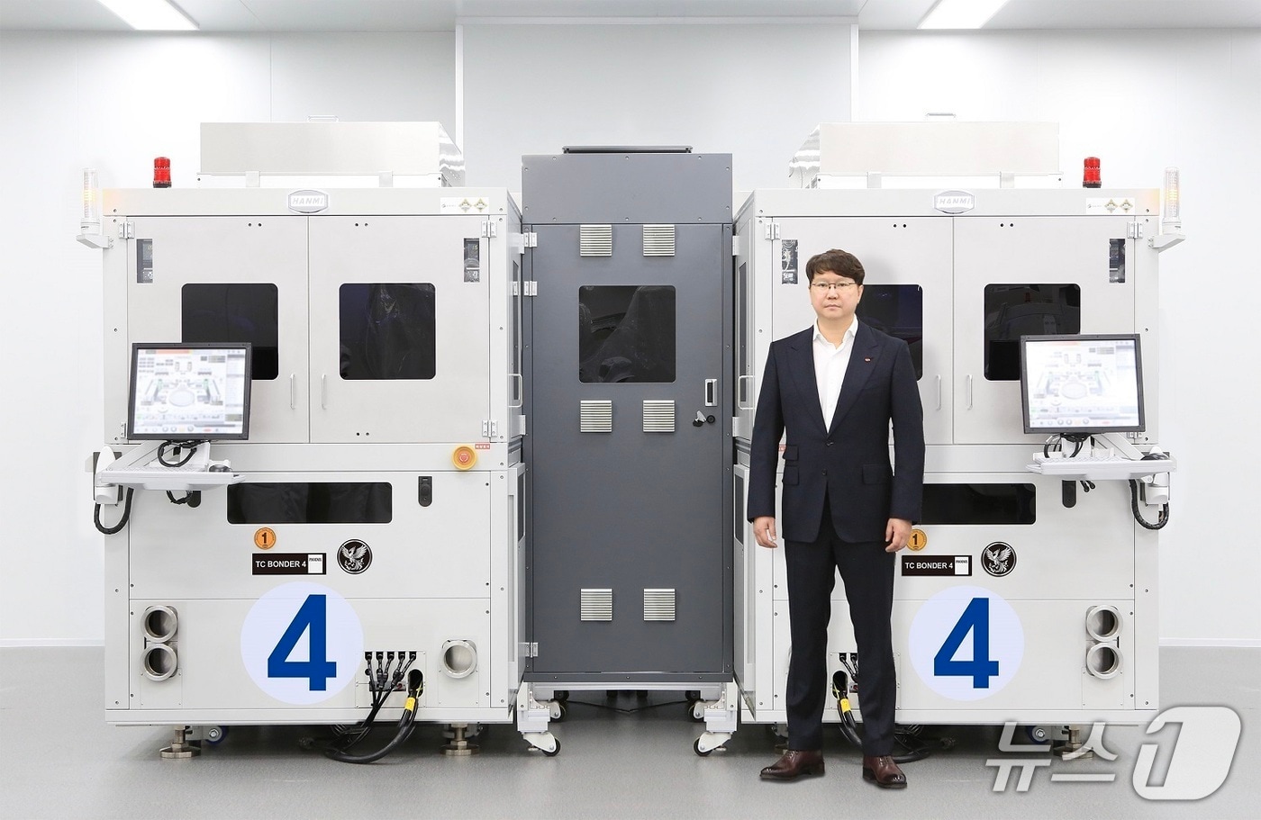 곽동신 한미반도체 회장(한미반도체 제공)