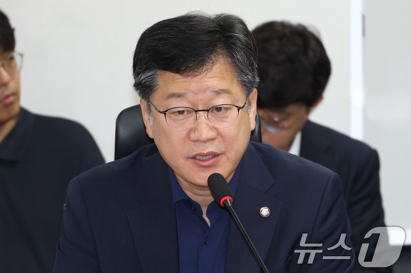 국회 환경노동위원장인 안호영 더불어민주당 의원. 2025.7.28/뉴스1 ⓒ News1 이광호 기자