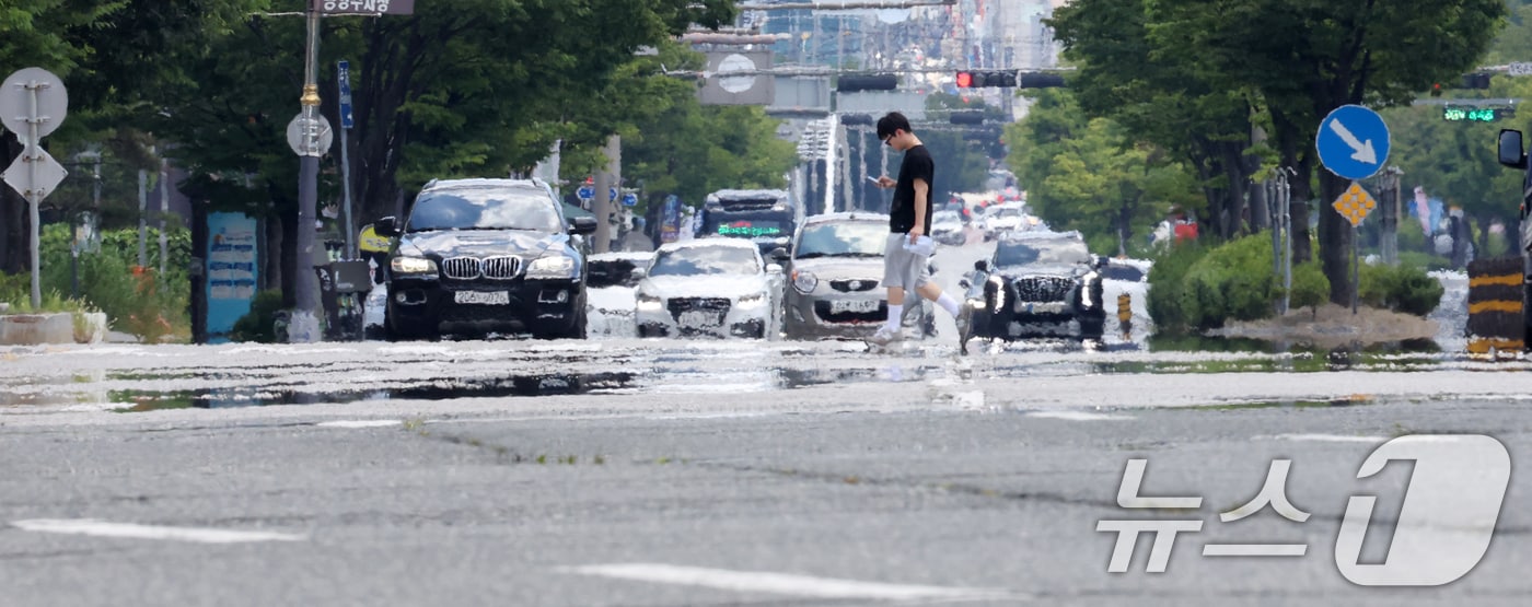 아지랑이(사진은 기사 내용과 무관함) / 뉴스1 ⓒ News1