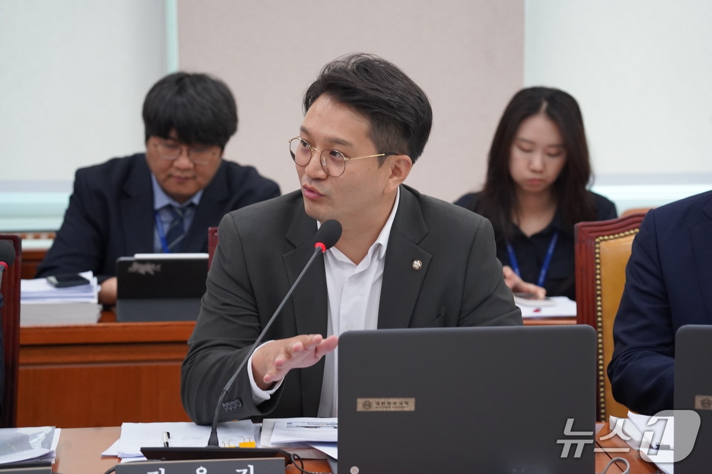 전용기 국회의원