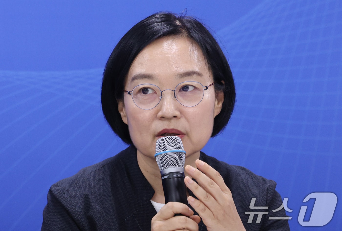 중소기업 기술 탈취, '제로' 만든다! 한성숙 장관, 강력한 정책 의지 표명