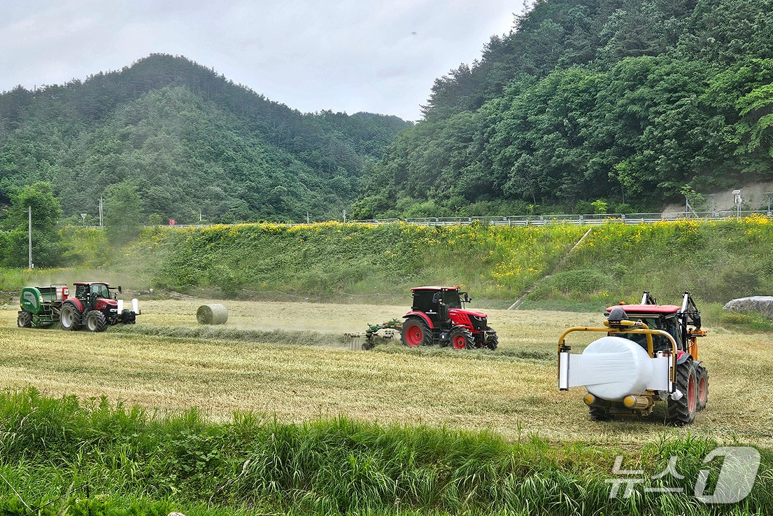 무주군이 농업기계 임대 사업을 통해 농가 어려움을 해소하고 있다.(무주군 제공. 재판매 및 DB 금지)