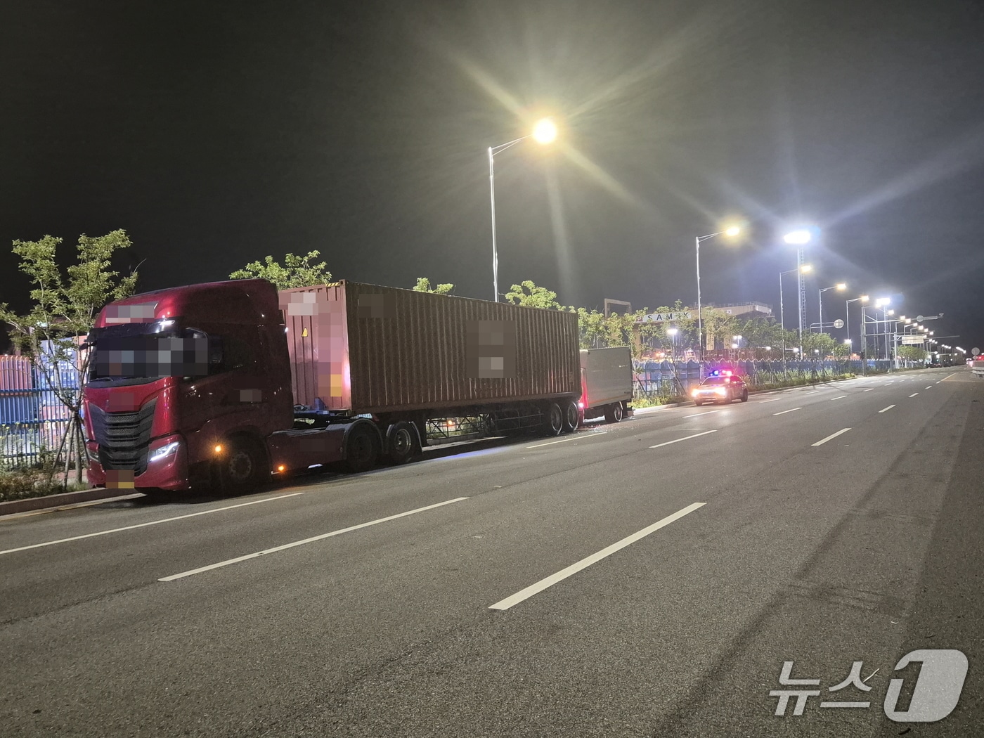 31일 오전 부산 강서구 교통사고 현장.(강서경찰서 제공. 재판매 및 DB 금지)