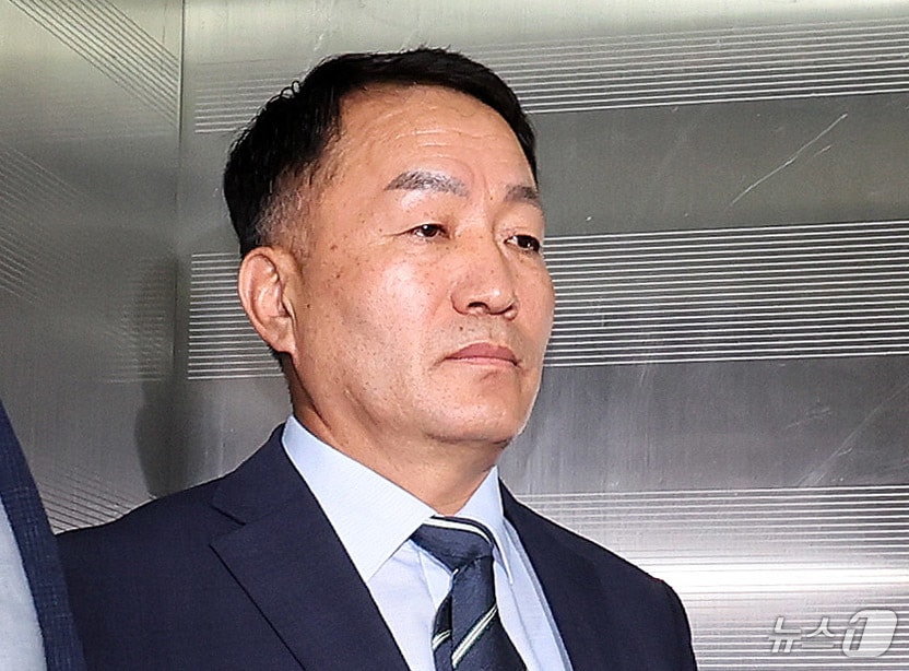 김계환 전 해병대사령관이 7일 서울 서초구 순직해병 특검 사무실에 조사를 받기위해 출석하고 있다. 김 전 사령관은 지난 2023년 7월 채상병 사고를 수사한 당시 박정훈 전 해병대 수사단장(대령)에게 수사 외압을 가한 의혹을 받고 있다. 2025.7.7/뉴스1 ⓒ News1 박지혜 기자