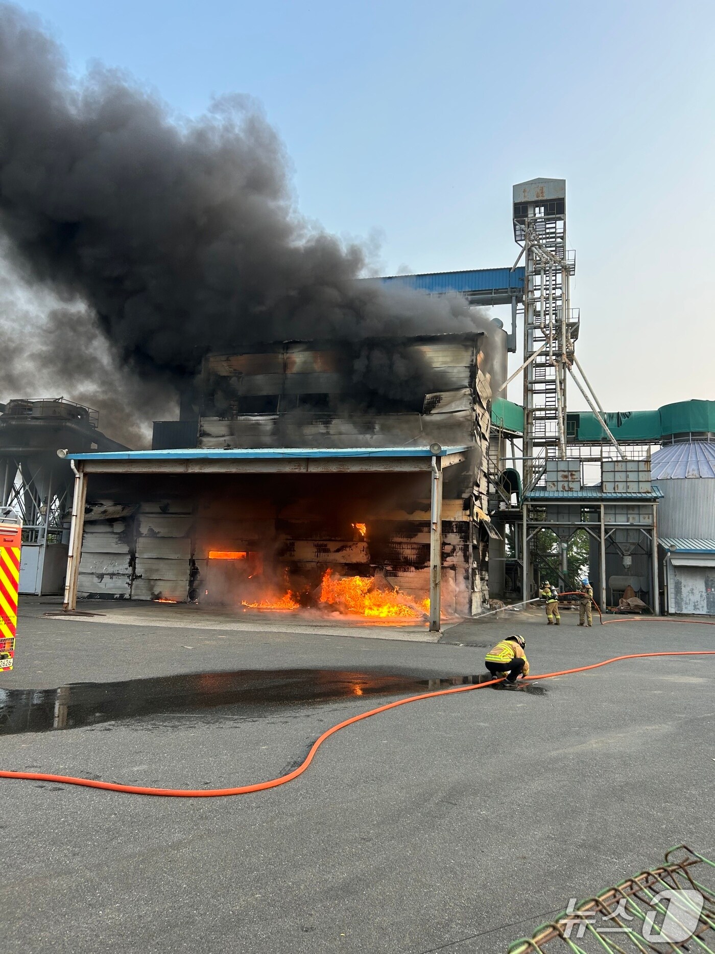 화재 현장 모습(전북 소방 제공. 재판매 및 DB금지)