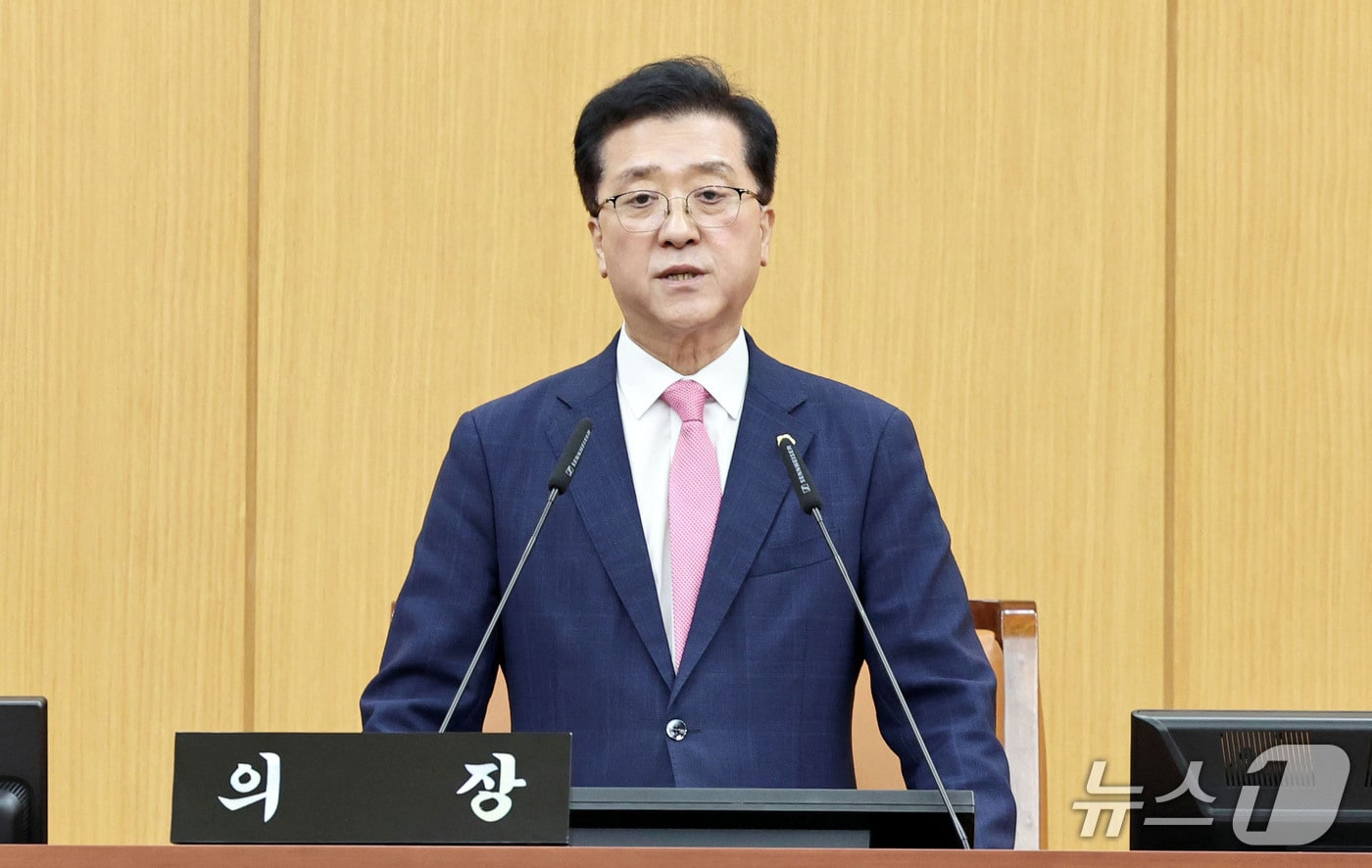 제281회 임시회 제2차 본회의 주재하는 조원휘 대전시의장. (대전시의회 제공. 재판매 및 DB금지)2025.7.9/뉴스1