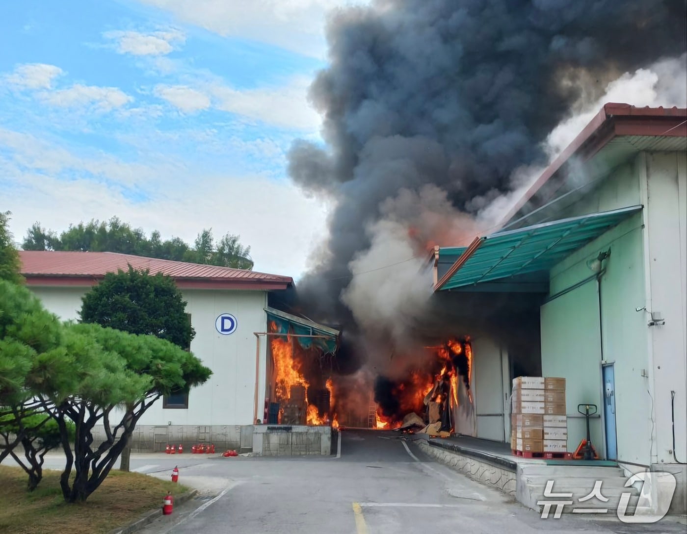 화재 현장 모습.(경기도소방재난본부 제공)