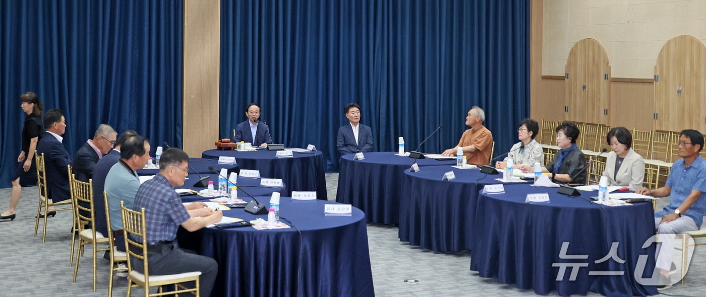 전북 임실군이 치즈테마파크에서 2025 임실N치즈축제의 성공 개최를 위한 축제제전위원회 임시총회를 갖고 있다.&#40;임실군제공. 재판매 및 DB금지&#41;2025.8.1/뉴스1