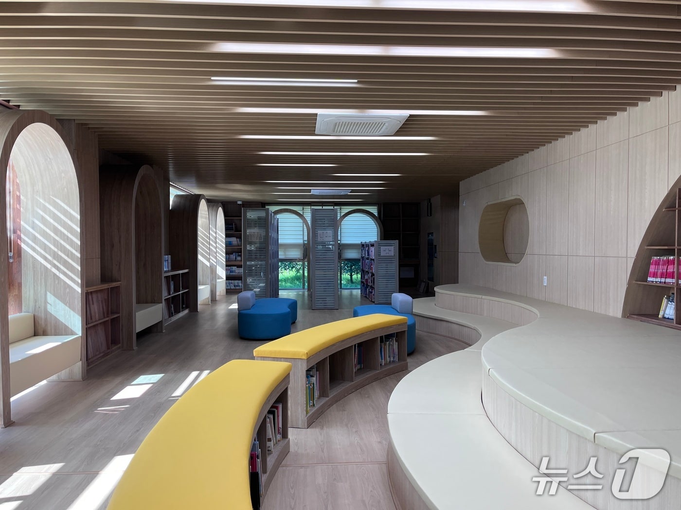 전북 장수군 '장수작은도서관'이 자리를 옮겨 새롭게 문을 열었다.(장수군 제공. 재판매 및 DB금지)2025.8.1/뉴스1