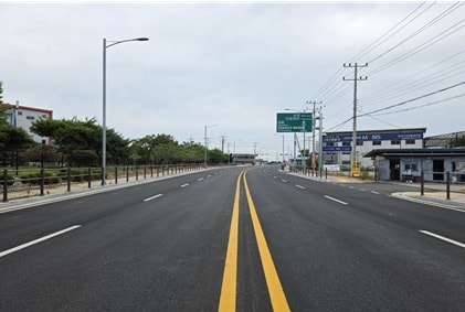 도로개량사업이 완료된 김천 국도.(국토교통부 제공)