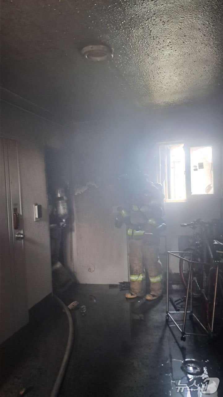 화재 현장. (경기도소방재난본부 제공. 재판매 및 DB 금지) 2025.8.1/뉴스1