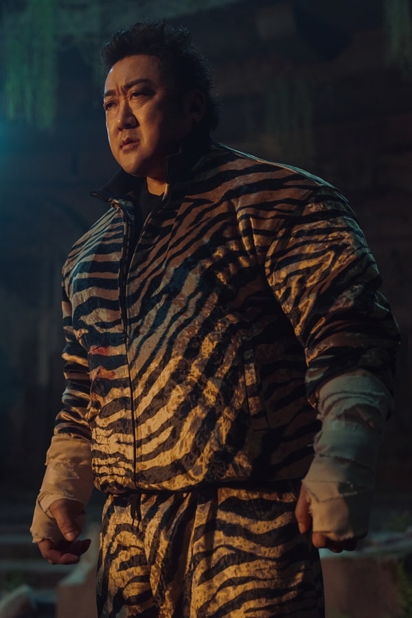 KBS, 디즈니+  트웰브