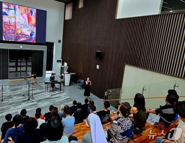 12일 전북 진안군이 사통팔달센터에서 최지영 화가를 강사로 초청해 &#39;마이학당&#39; 강연을 했다.&#40;진안군제공. 재판매 및 DB금지&#41;2025.8.12/뉴스1