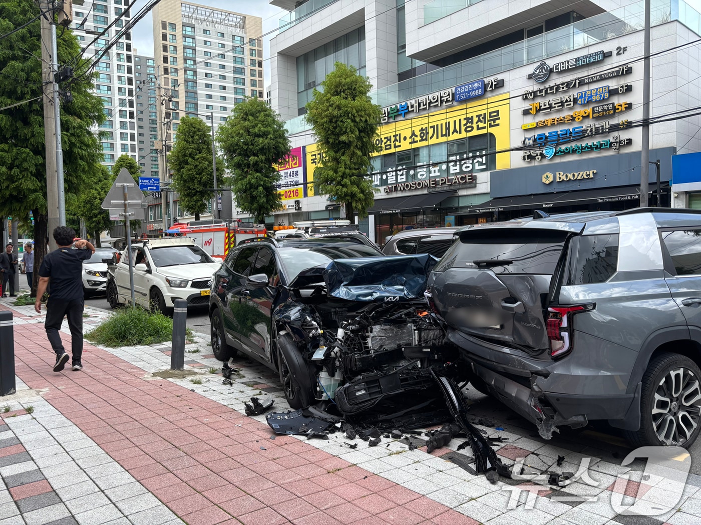 13일 오전 10시 40분쯤 광주 동구 계림동 한 도로에서 4중 추돌 사고가 발생한 모습. (독자제공. 재판매 및 DB 금지) 2025.8.13/뉴스1