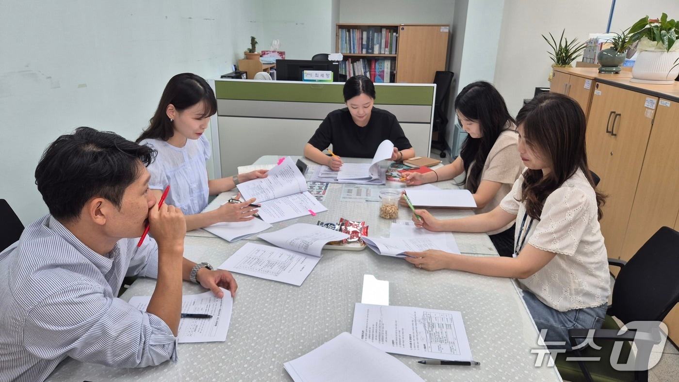 강릉시, 2025년 교육발전특구 성과관리 중간 점검.(강릉시 제공, 재판매 및 DB 금지) 2025.8.14/뉴스1