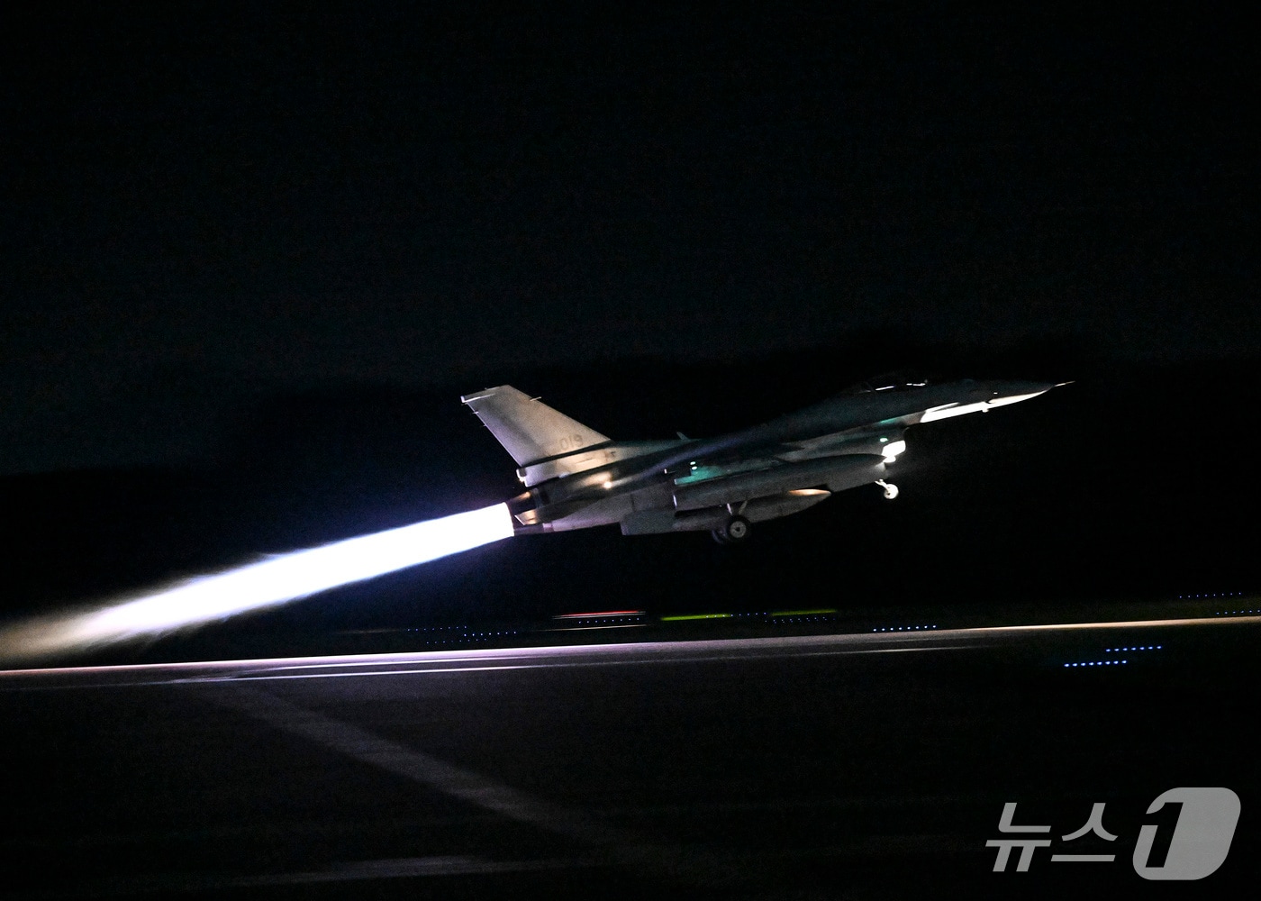 F-16 항공기 이륙 모습.&#40;19전비 제공. 재판매 및 DB금지&#41;/뉴스1 