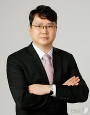 곽동신 한미반도체 회장(한미반도체 제공)