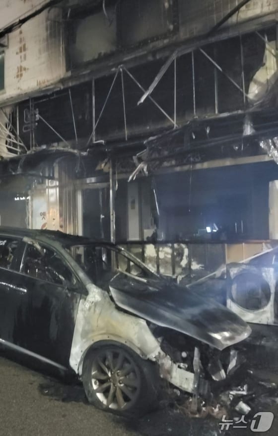 평택 화재 현장. (경기도소방재난본부 제공. 재판매 및 DB 금지) 2025.8.1/뉴스1