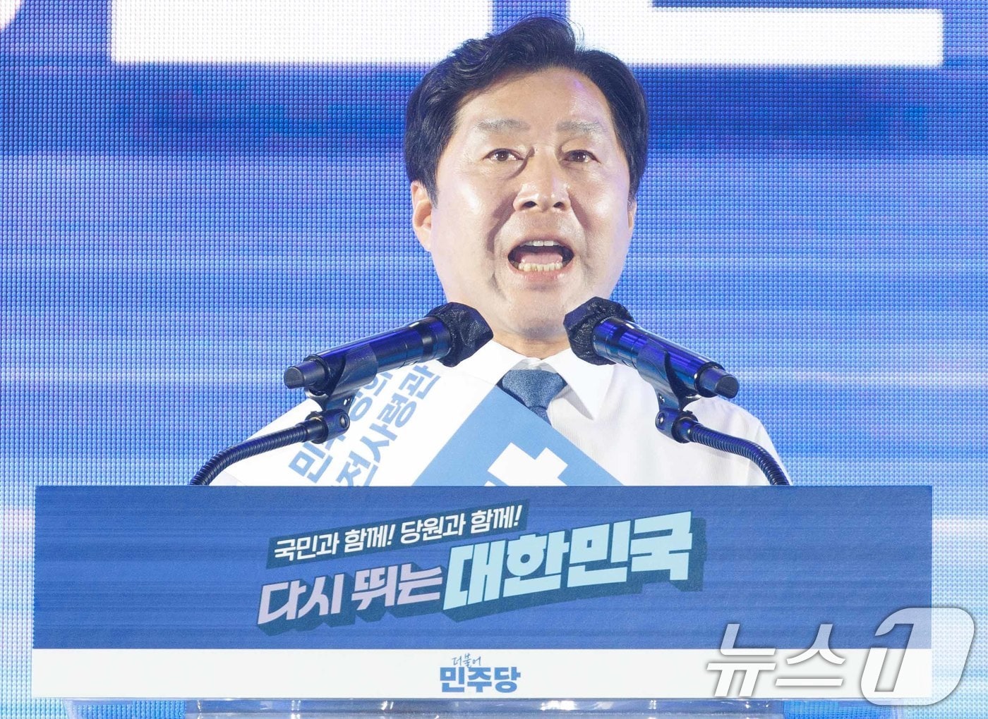 황명선 더불어민주당 최고위원 후보가 2일 오후 경기 고양시 킨텍스에서 열린 제2차 임시전국당원대회에서 정견 발표를 하고 있다. (공동취재) 2025.8.2/뉴스1 ⓒ News1 유승관 기자