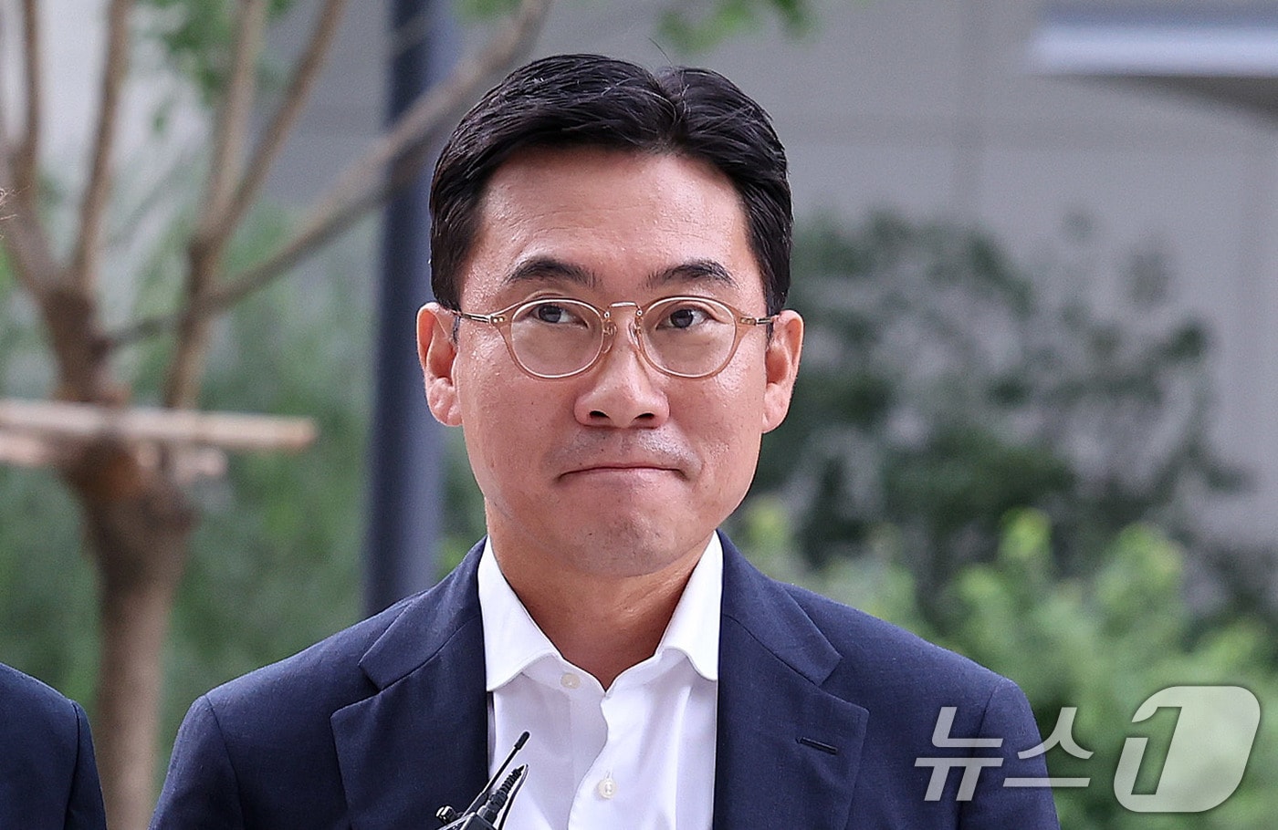 조영탁 IMS모빌리티 대표가 20일 오전 서울 종로구에 마련된 김건희 특검팀&#40;특별검사 민중기&#41; 사무실로 2차 소환조사를 받기 위해 출석하고 있다. 2025.8.20/뉴스1 ⓒ News1 박지혜 기자