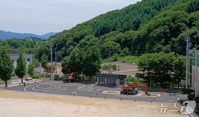 전북 진안군의 굴삭기와 지게차 운전기능사 교육장소인 &#39;한국기술부사관고등학교&#39; 전경.&#40;진안군제공. 재판매 및 DB금지&#41;2025.8.20/뉴스1