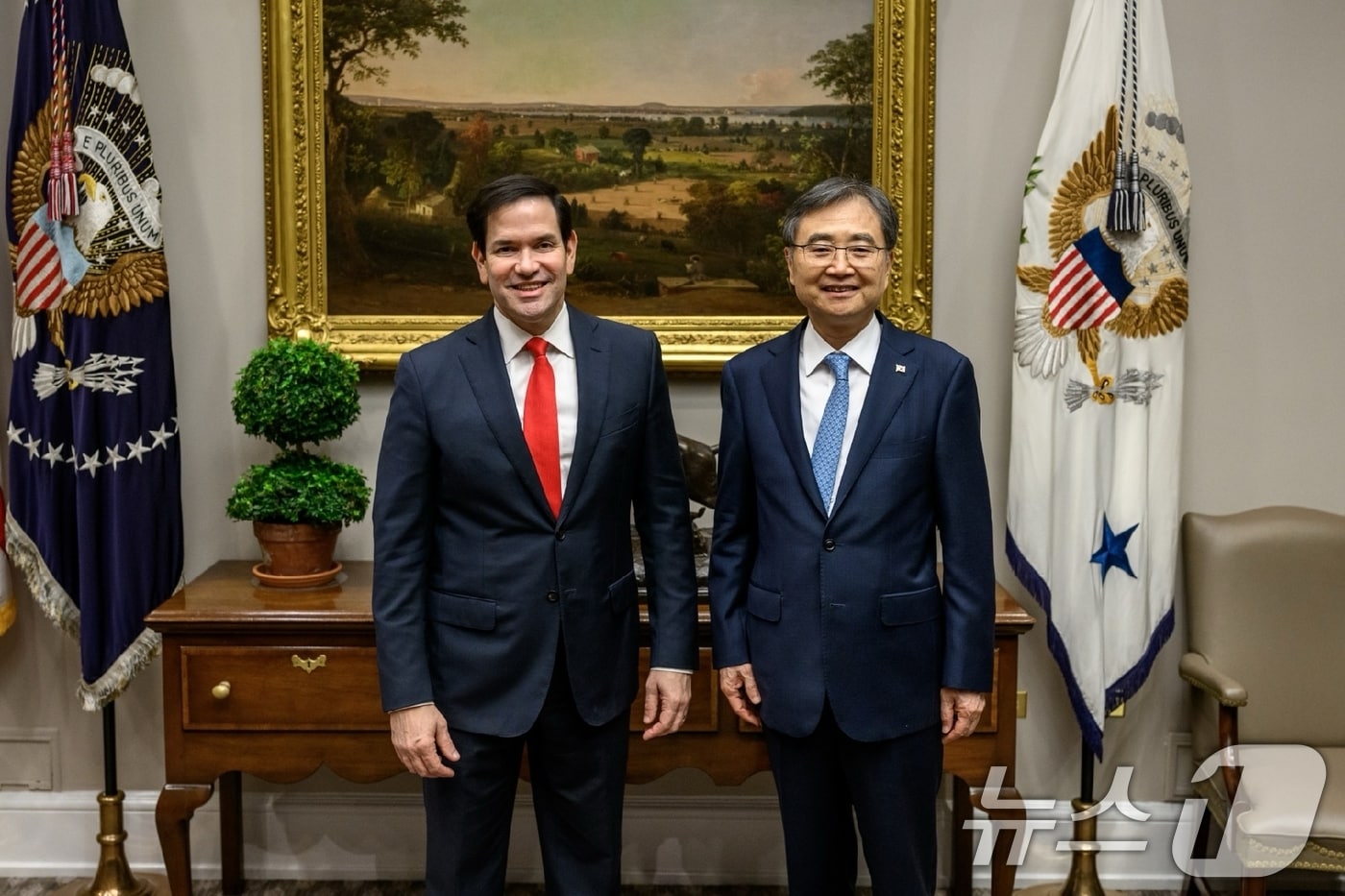 미국을 방문 중인 조현 외교부 장관이 지난 8월 22일 오후&#40;현지시간&#41; 미국 워싱턴 D.C.에서 美 마르코 루비오&#40;Marco Rubio&#41; 국무장관 겸 국가안보보좌관과 면담을 갖고, 이재명 대통령의 첫 방미를 위한 사전준비협의를 가졌다. &#40;외교부 제공. 재판매 및 DB 금지&#41; 2025.8.23/뉴스1 ⓒ News1 임세영 기자