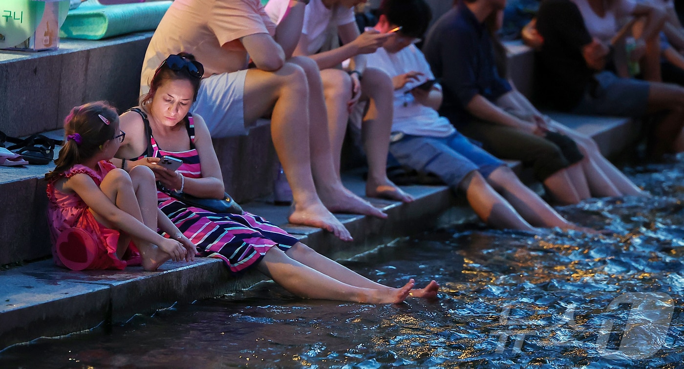 열대야. <자료사진> 2025.8.24/뉴스1 ⓒ News1 김진환 기자