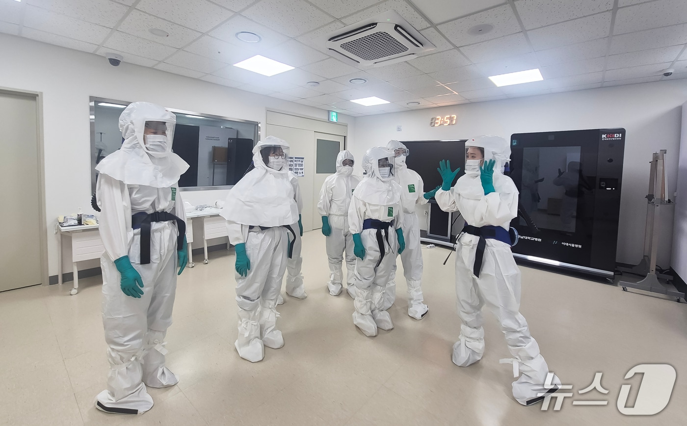 충남대학교병원 임상교육시뮬레이션센터 2025년도 간호대학 교원 임상연수&#40;충남대병원 제공&#41; /뉴스1