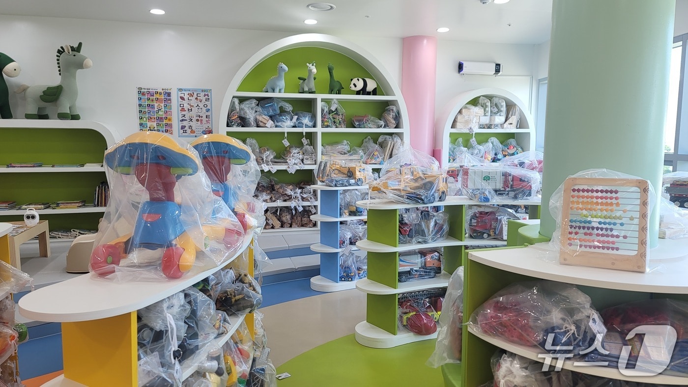 강원 평창군 '송어야 놀자 장난감 도서관' 자료 사진. (평창군 제공. 재판매 및 DB금지) 2025.8.27/뉴스1