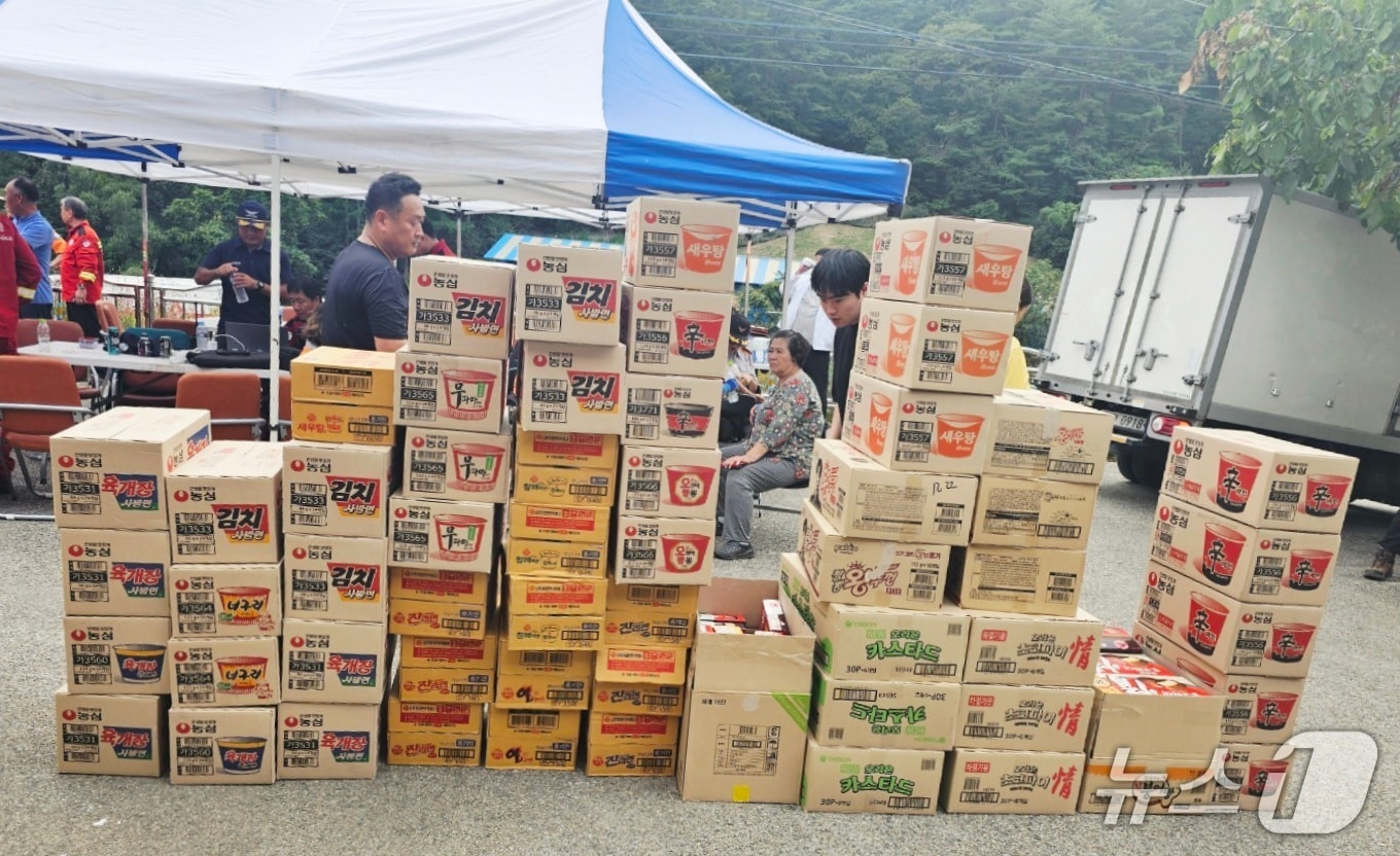 삼척블루파워 산불현장 구호물품지원.&#40;삼척블루파워 제공, 재판매 및 DB 금지&#41; 2025.8.28/뉴스1