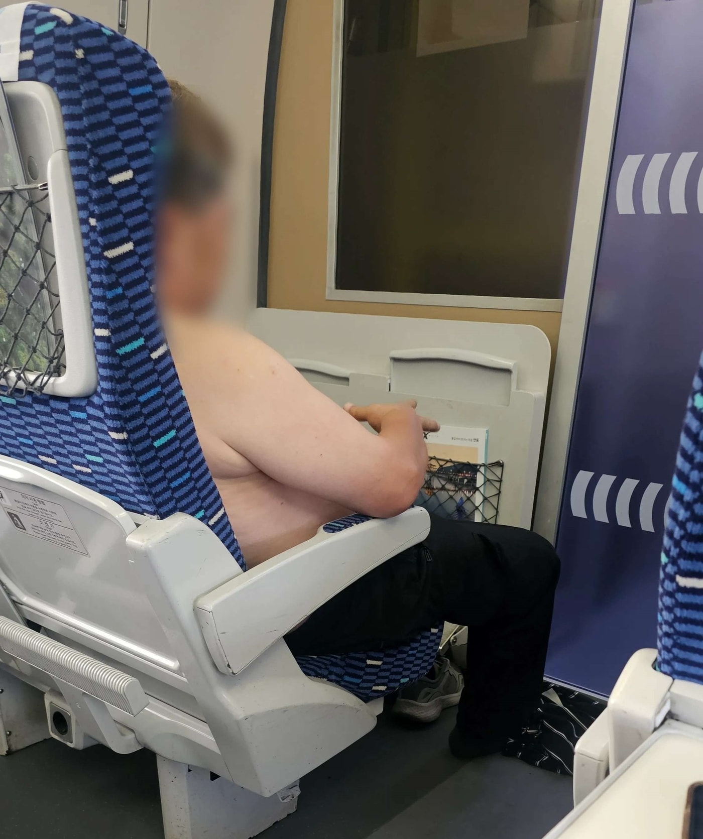 (온라인 커뮤니티 갈무리)