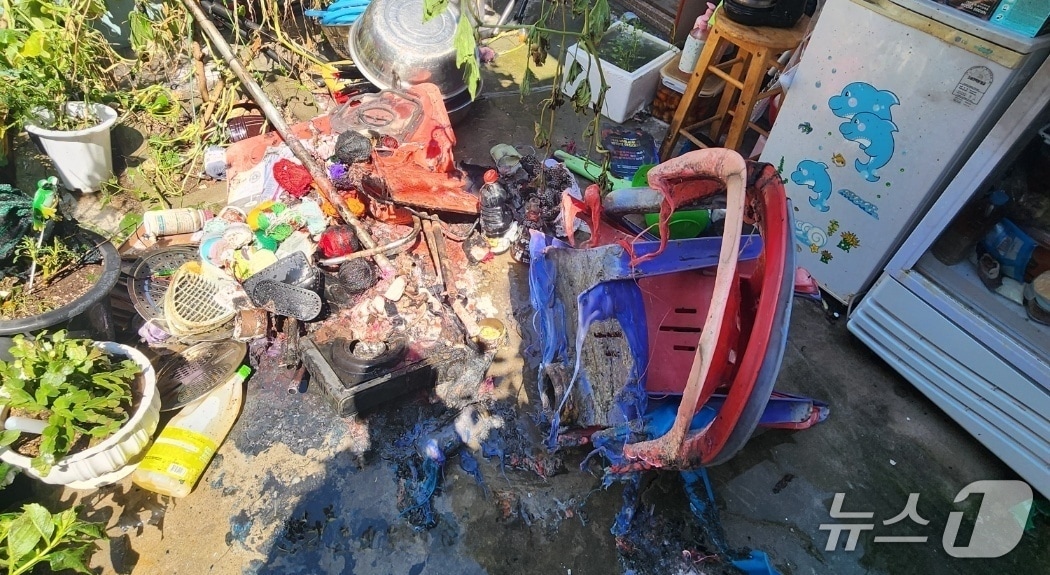 화재현장(인천소방본부 제공.재판매 및 DB금지)