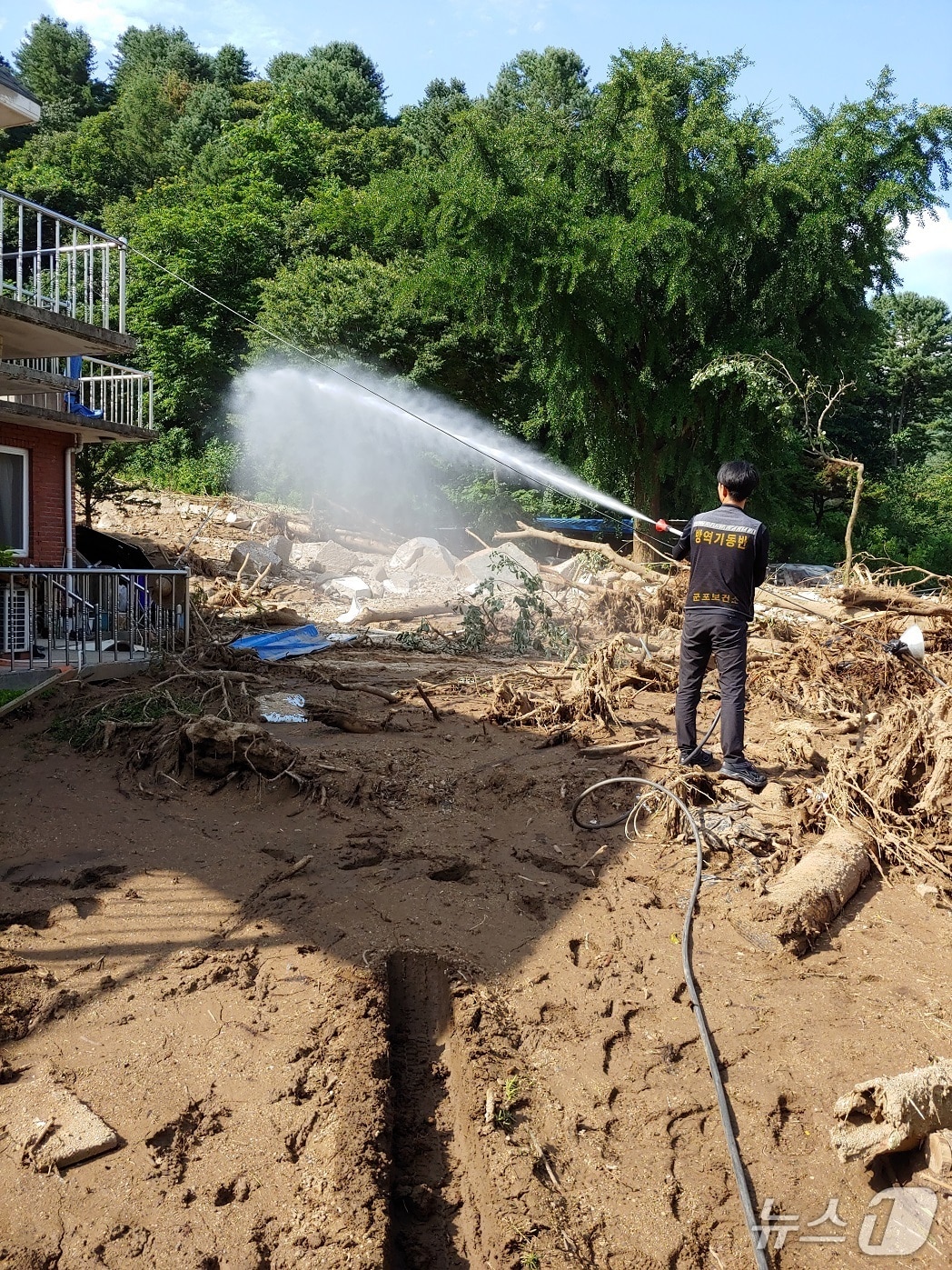 경기 군포시 가평군 방역 지원. &#40;군포시 제공. 재판매 및 DB 금지&#41; 2025.8.4/뉴스1