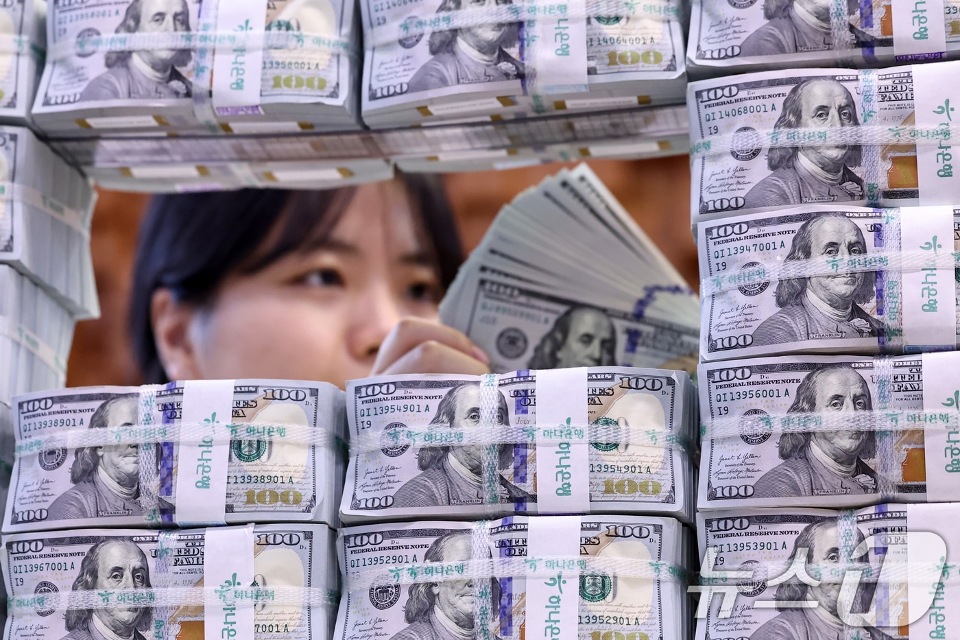 서학개미 투자 열풍! 해외 주식 투자 급증으로 한국 거주자 대외 금융 자산, 역대 최대 기록 경신