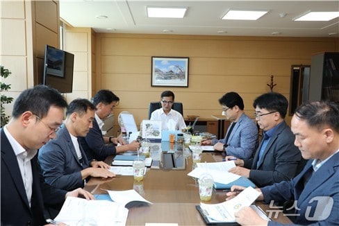 전북경찰청 보이스피싱 등 다중피해사기 대응 TF팀이 첫 회의를 진행하고 있다.(전북경찰청 제공. 재판매 및 DB금지)