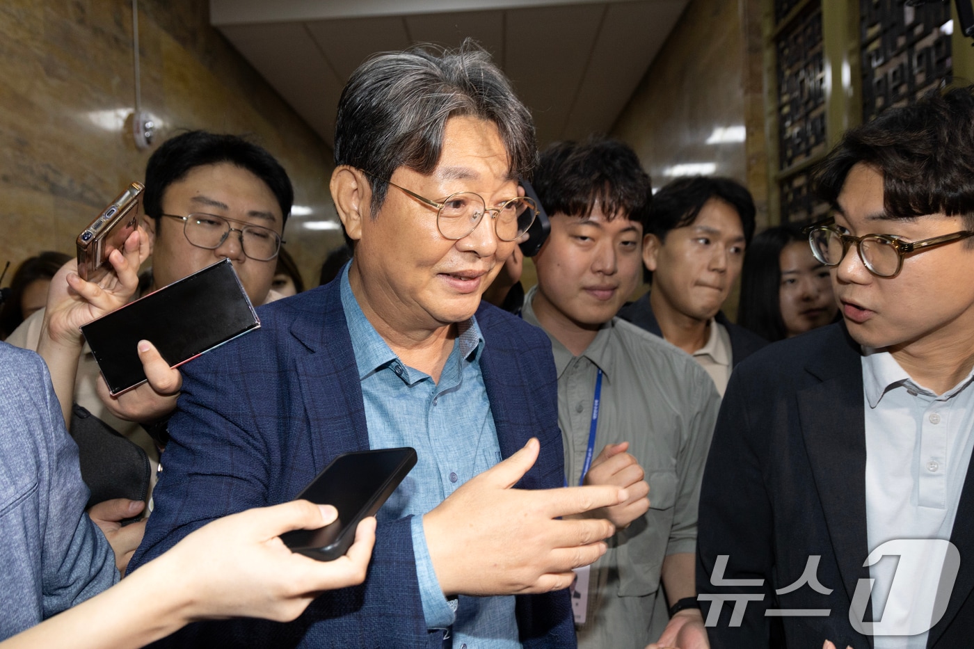 이춘석 차명거래 의혹: 금융실명법 위반 시 최대 5년 징역 가능성…수사 결과에 따라 정치적 파장 확대될 듯