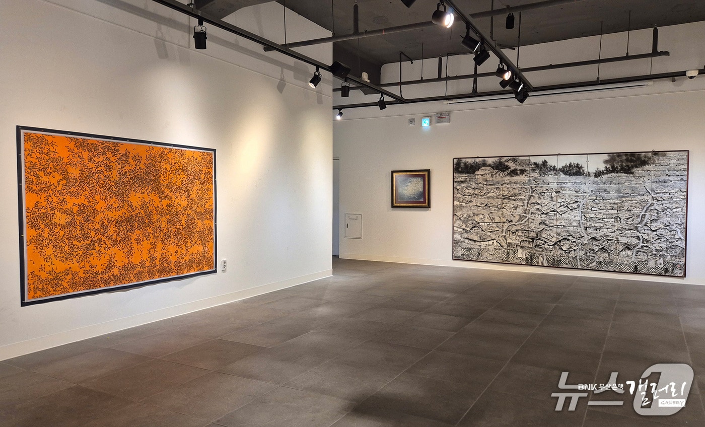 BNK부산은행갤러리 테마전시. (부산은행 제공. 재판매 및 DB 금지)