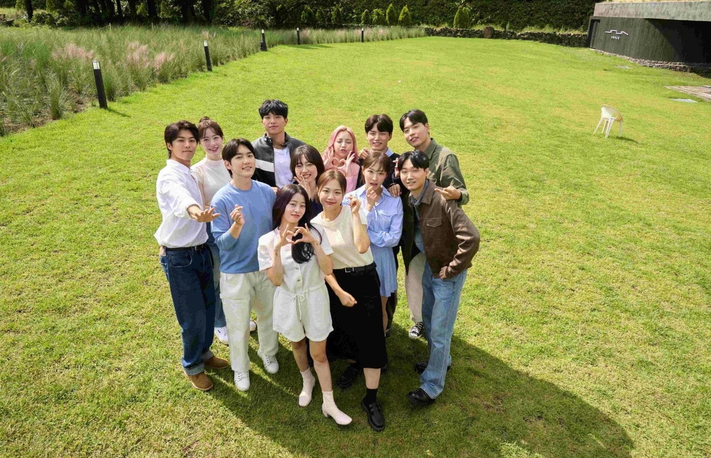 넷플릭스 모태솔로지만 연애는 하고 싶어(모솔연애) 제공