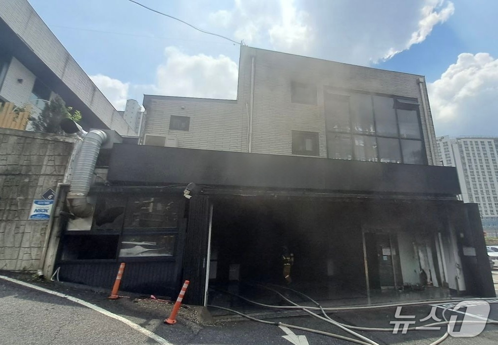 화재 현장. (경기도소방재난본부 제공. 재판매 및 DB 금지) 2025.8.7/뉴스1