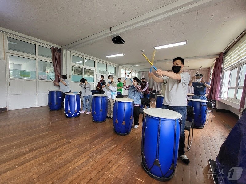 경북교육청은 1일 폐교를 지역사회 발전과 공동체 회복의 거점으로 활용하기 위해 다양한 주체들과 협력을 확대하고 있다.(경북교육청 제공,재판매 및 DB 금지) /뉴스1