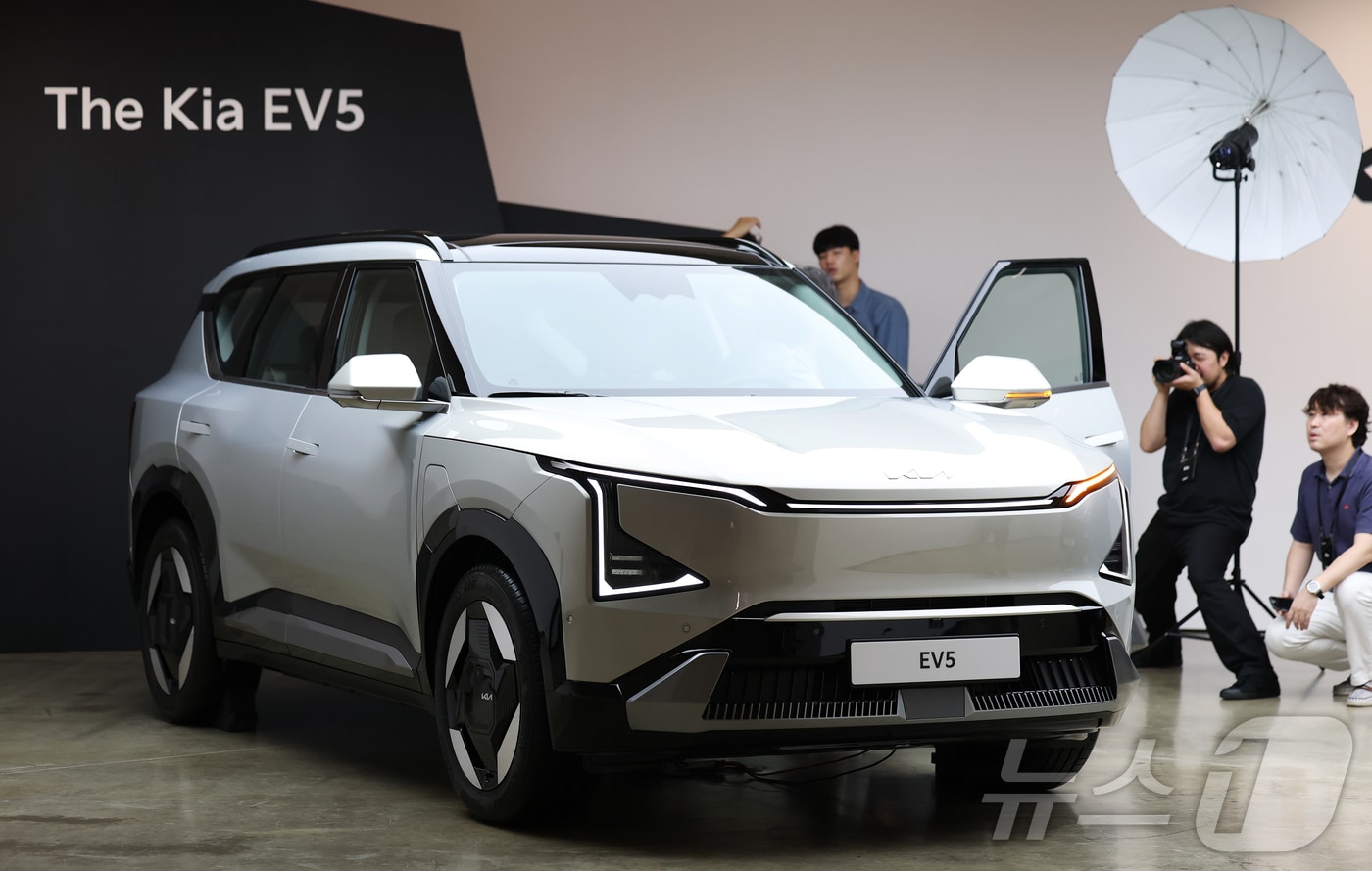 기아 EV 브랜드의 첫 준중형 SUV 차량인 &#39;EV5&#39;. ⓒ News1 오대일 기자
