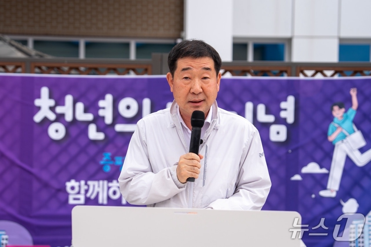 이재영 충북 증평군수가 20일 '청년의 날'을 맞아 지역 청년들에게 힘 있는 격려와 희망의 메시지를 전했다.(증평군 제공, 재판매 및 DB금지)/뉴스1